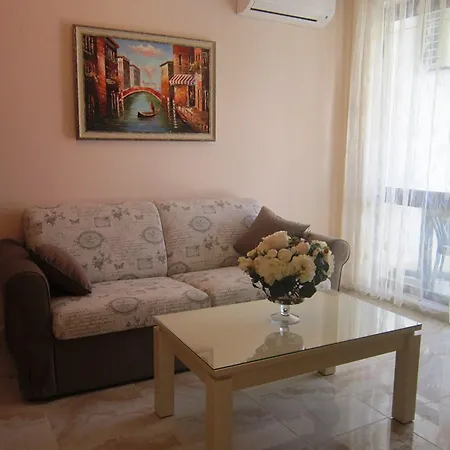 Aparthotel Artur 3*