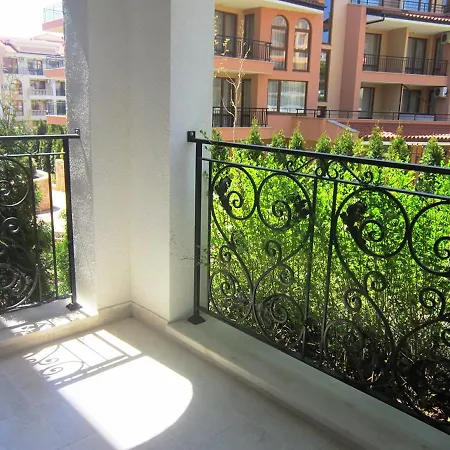 Aparthotel Artur 3*