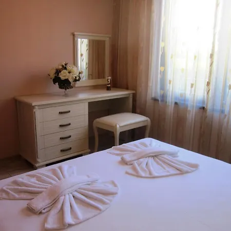 Artur Aparthotel