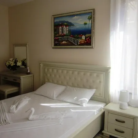 Artur Aparthotel