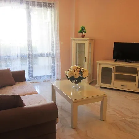 Artur Aparthotel