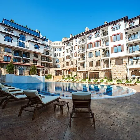 Artur Aparthotel
